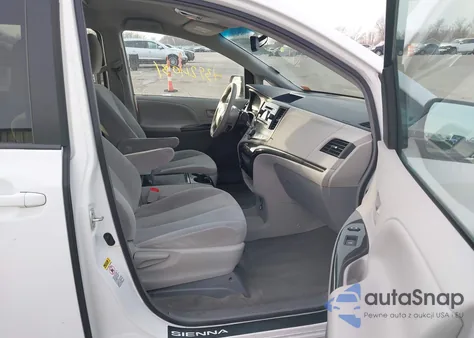 2013 Toyota Sienna Le V6 8 Passenger from USA, damaged, VIN 5TDKK3DC8DS371130